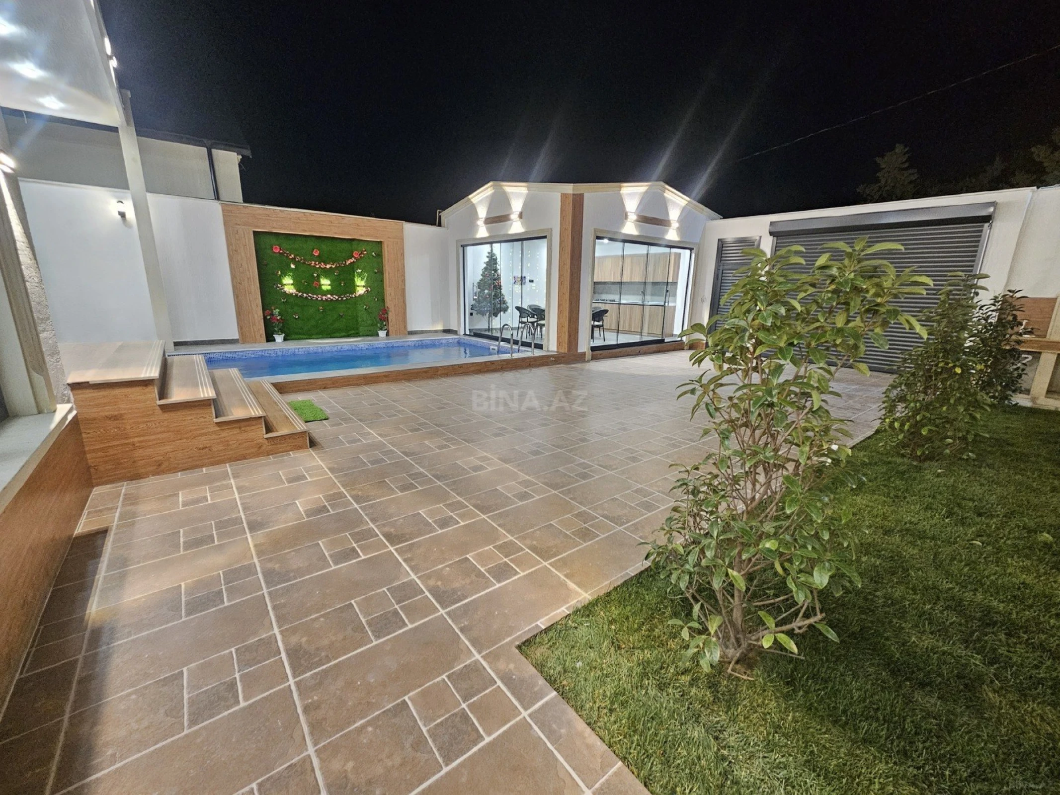 Satılır 4 otaqlı həyət evi 160 m²
