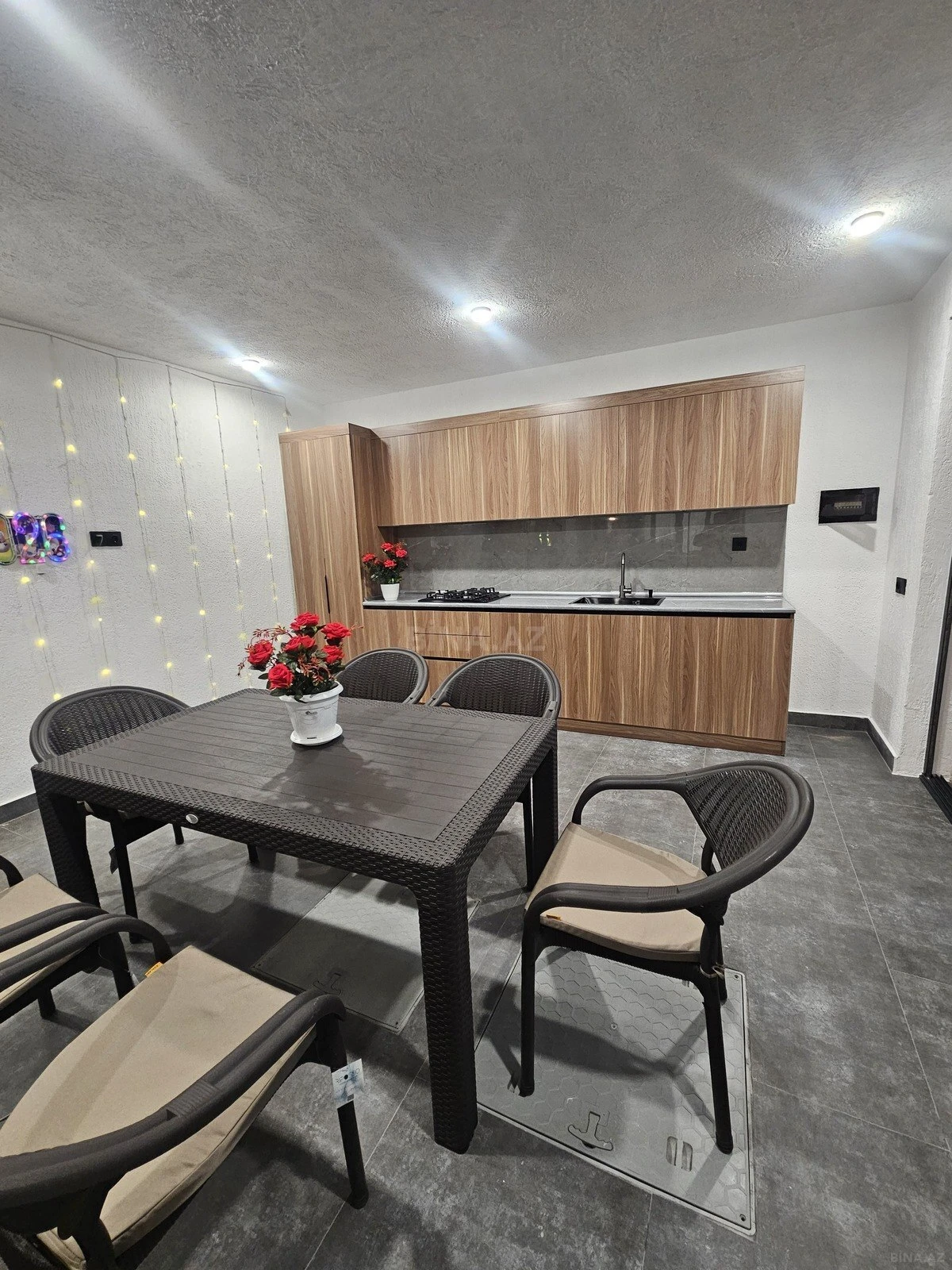 Satılır 4 otaqlı həyət evi 160 m²