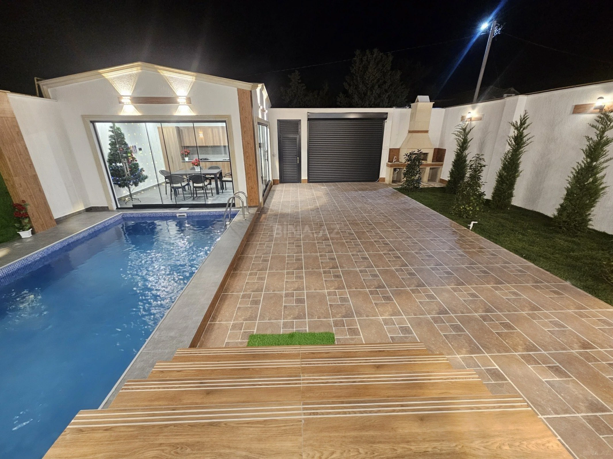 Satılır 4 otaqlı həyət evi 160 m²