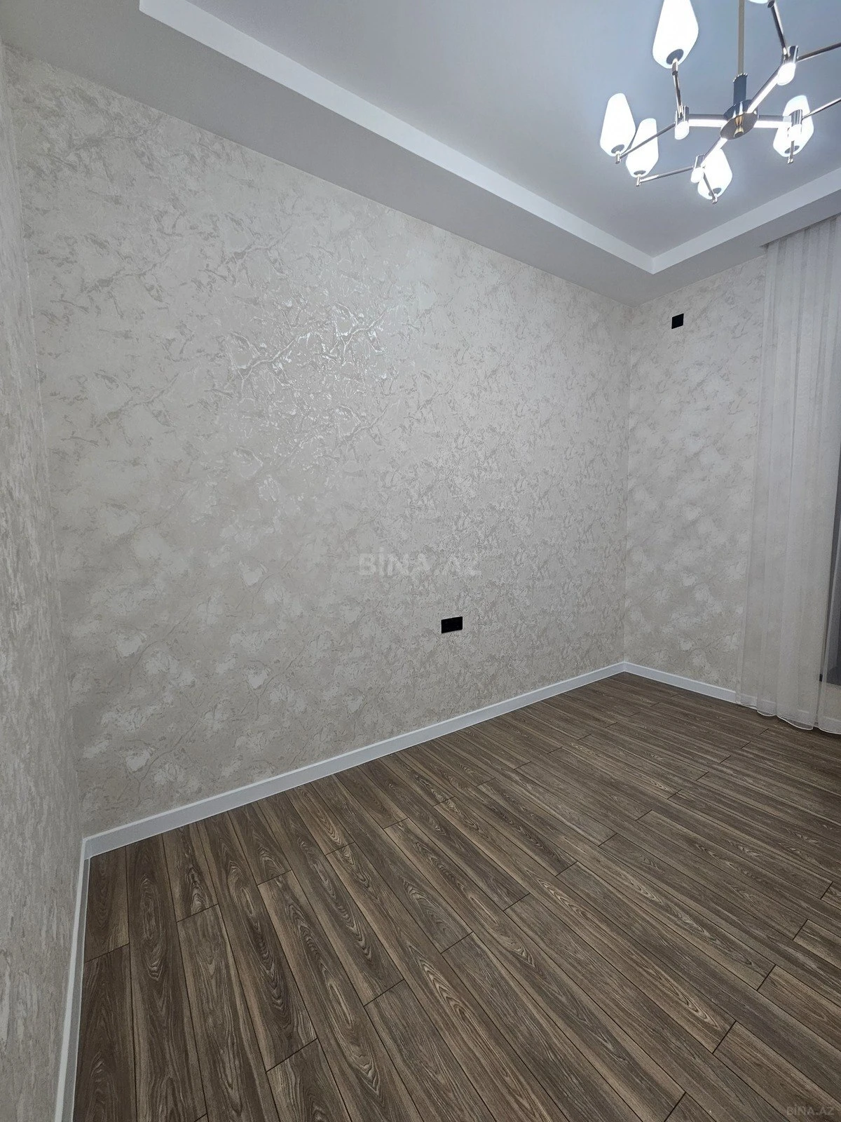 Satılır 4 otaqlı həyət evi 160 m²