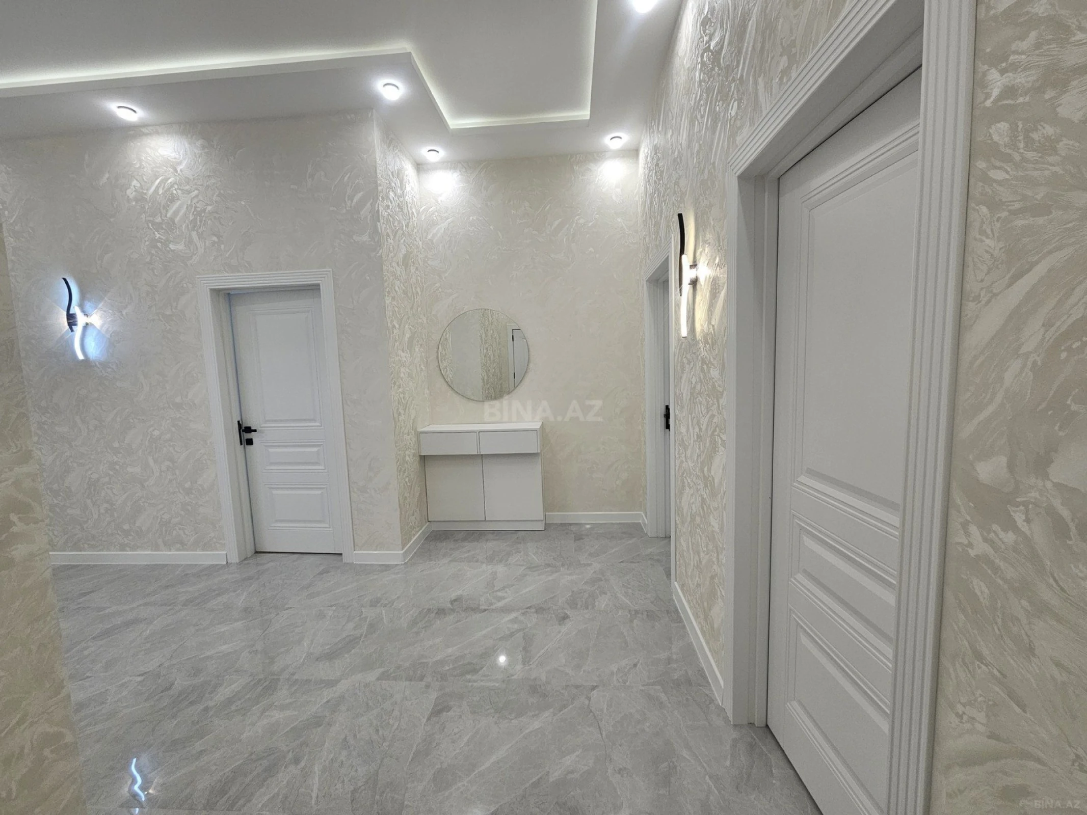 Satılır 4 otaqlı həyət evi 160 m²