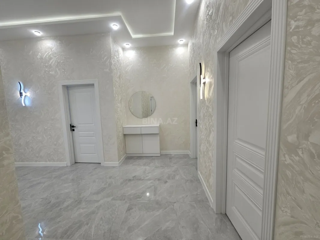 Satılır 4 otaqlı həyət evi 160 m²