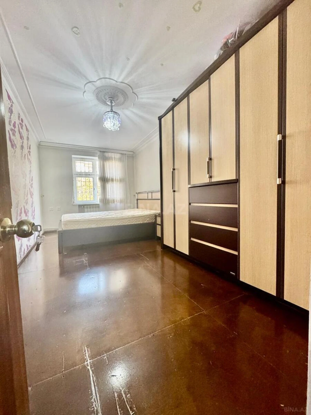 Satılır 3 otaqlı mənzil 70 m²