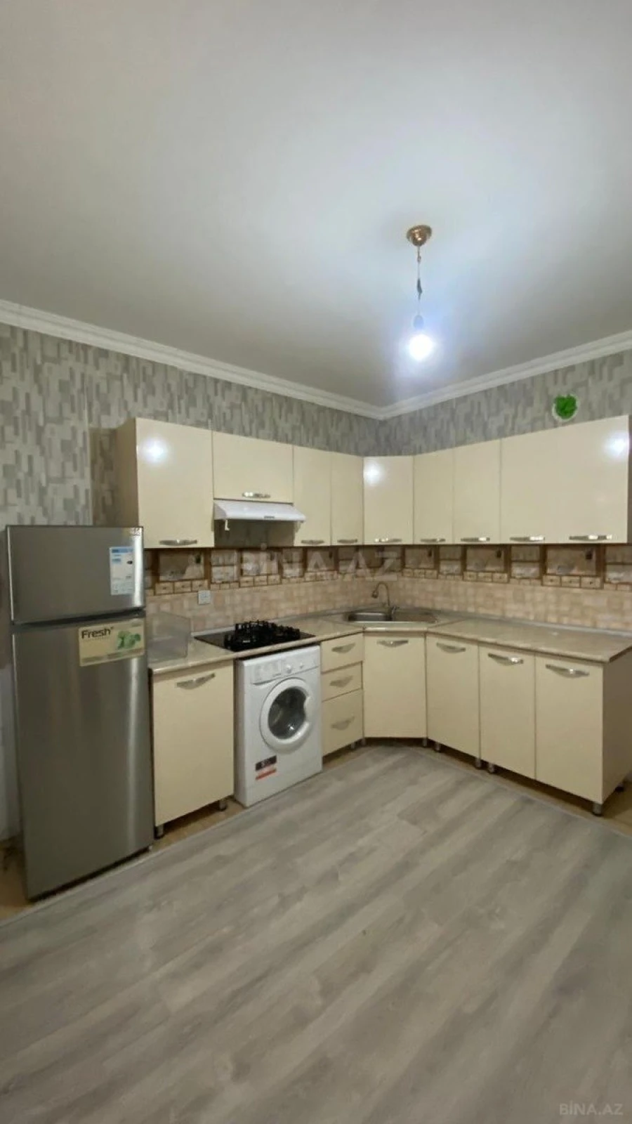 Satılır 1 otaqlı mənzil 44 m²