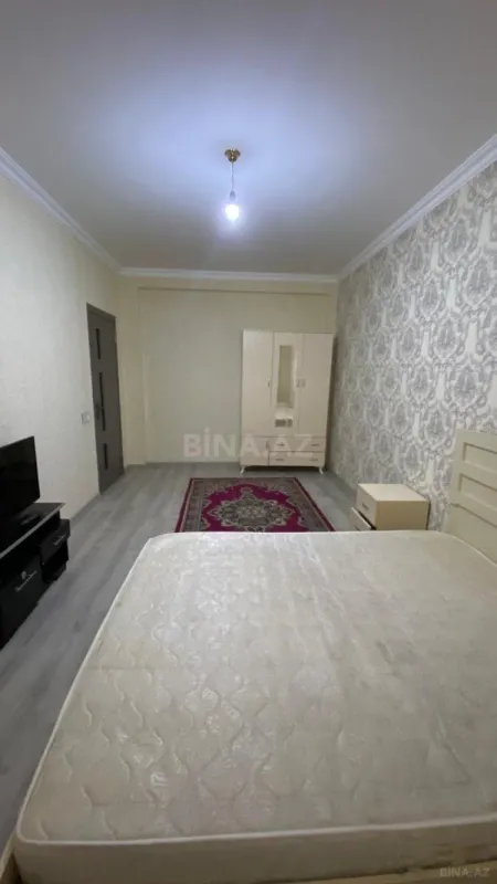 Satılır 1 otaqlı mənzil 44 m²