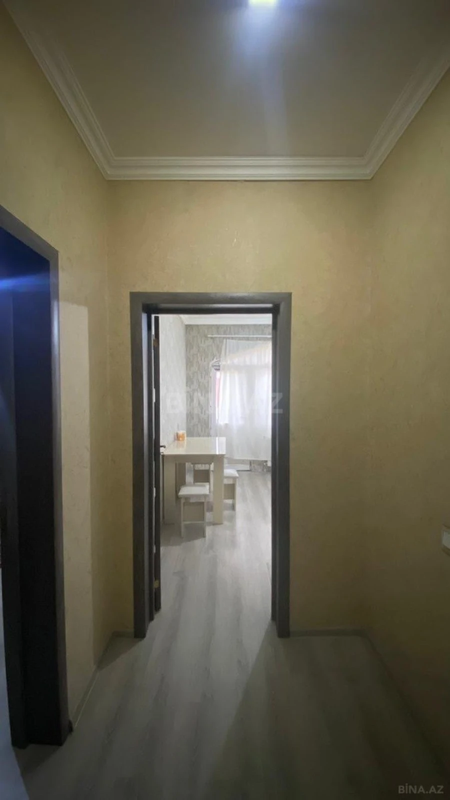 Satılır 1 otaqlı mənzil 44 m²