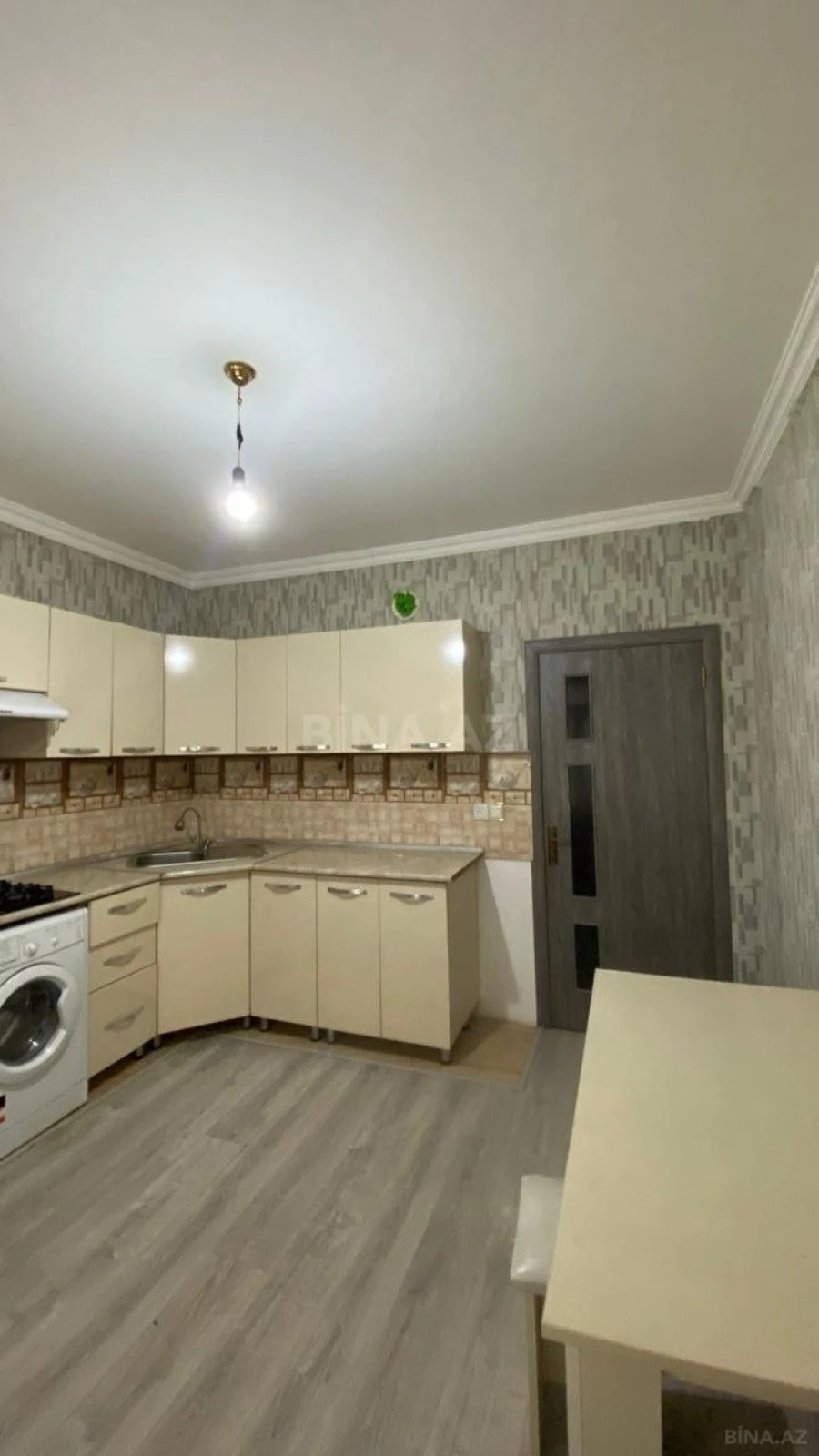 Satılır 1 otaqlı mənzil 44 m²