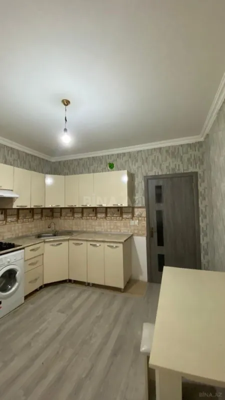 Satılır 1 otaqlı mənzil 44 m²