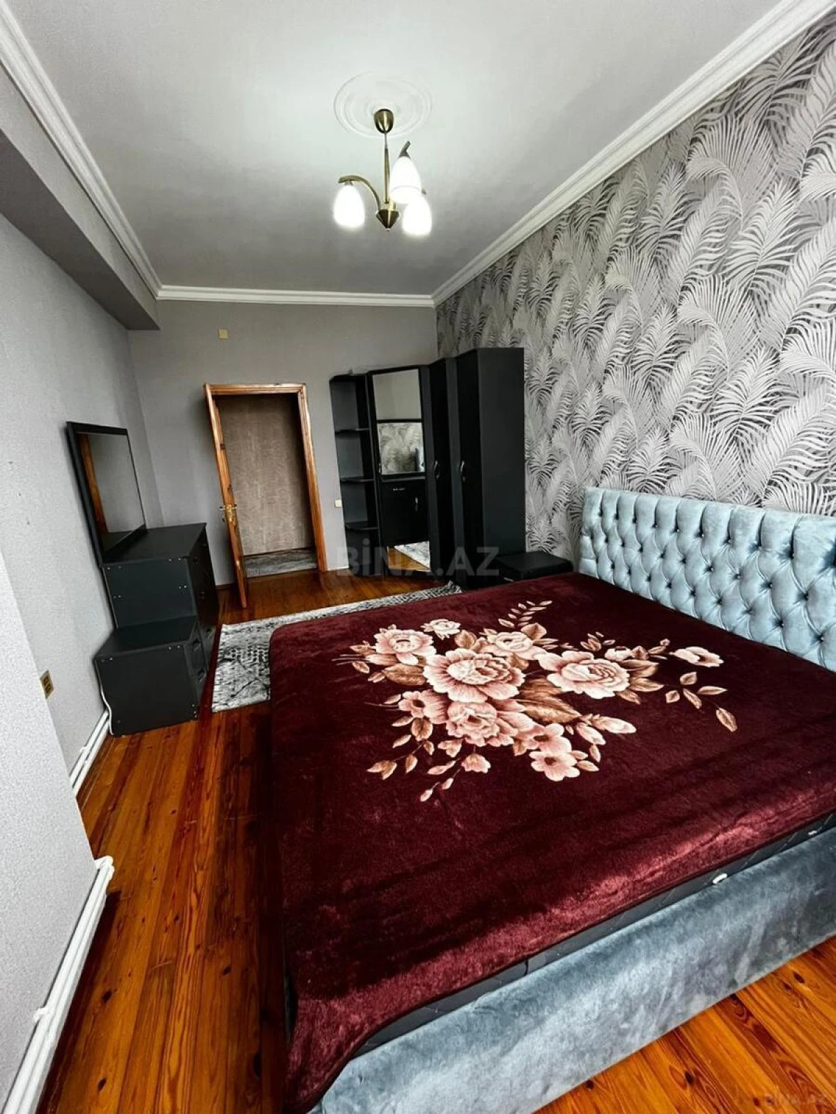 Kirayə verilir 2 otaqlı mənzil 65 m²