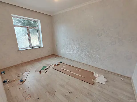 Satılır 4 otaqlı həyət evi 120 m²