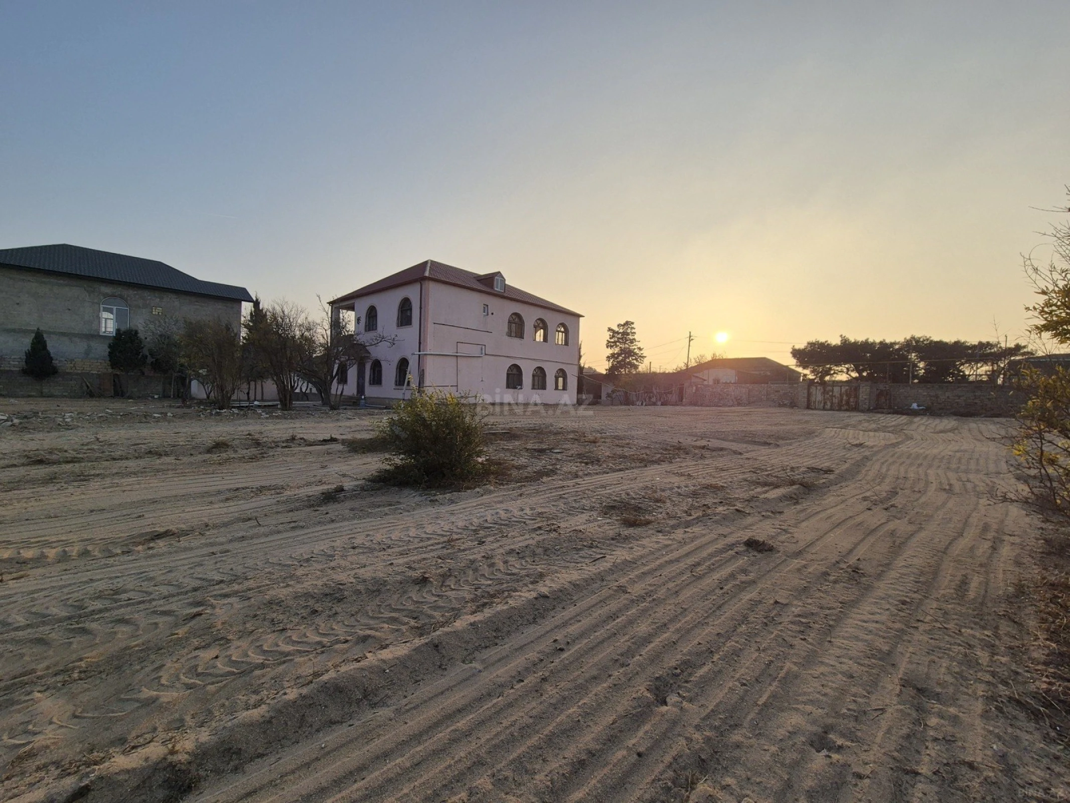 Satılır torpaq sahəsi 50 m²