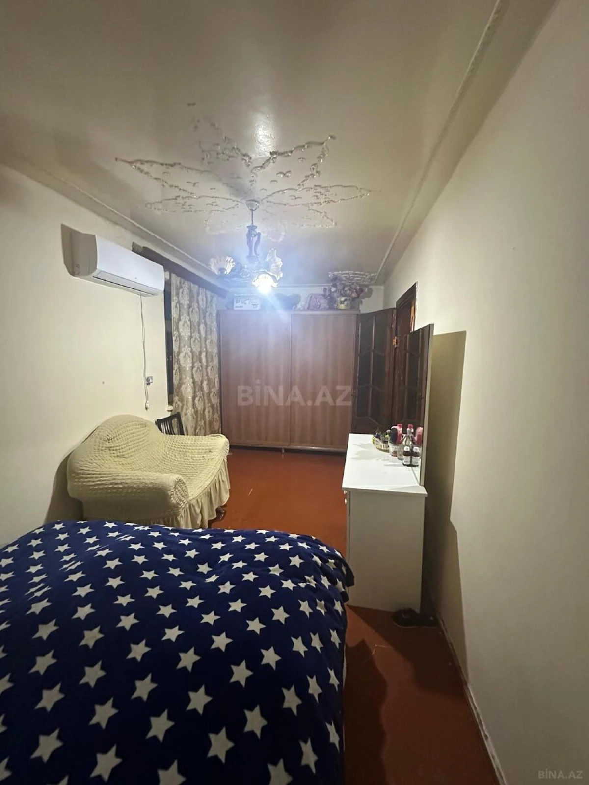 Satılır 2 otaqlı mənzil 60 m²