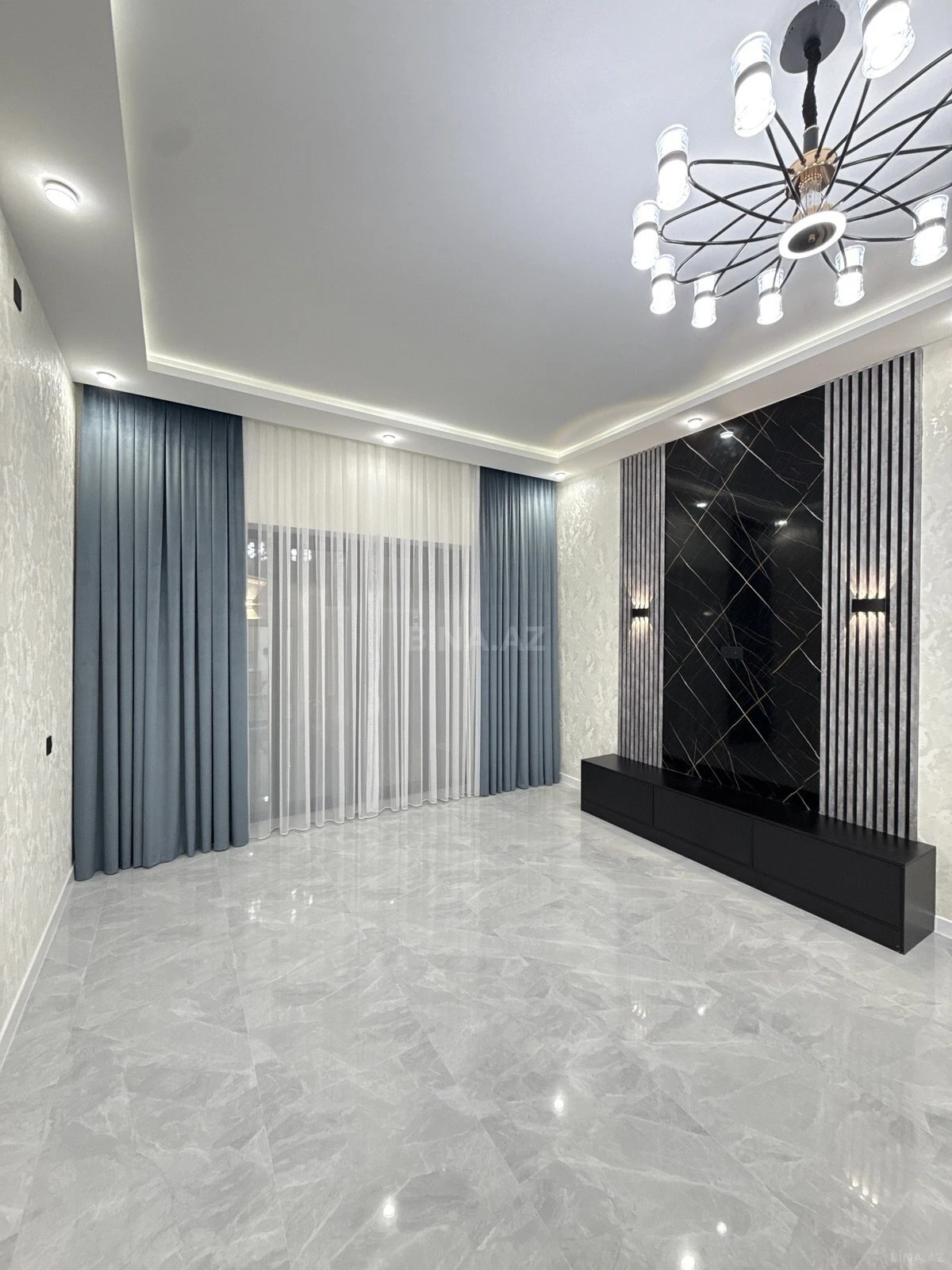 Satılır 4 otaqlı həyət evi 160 m²