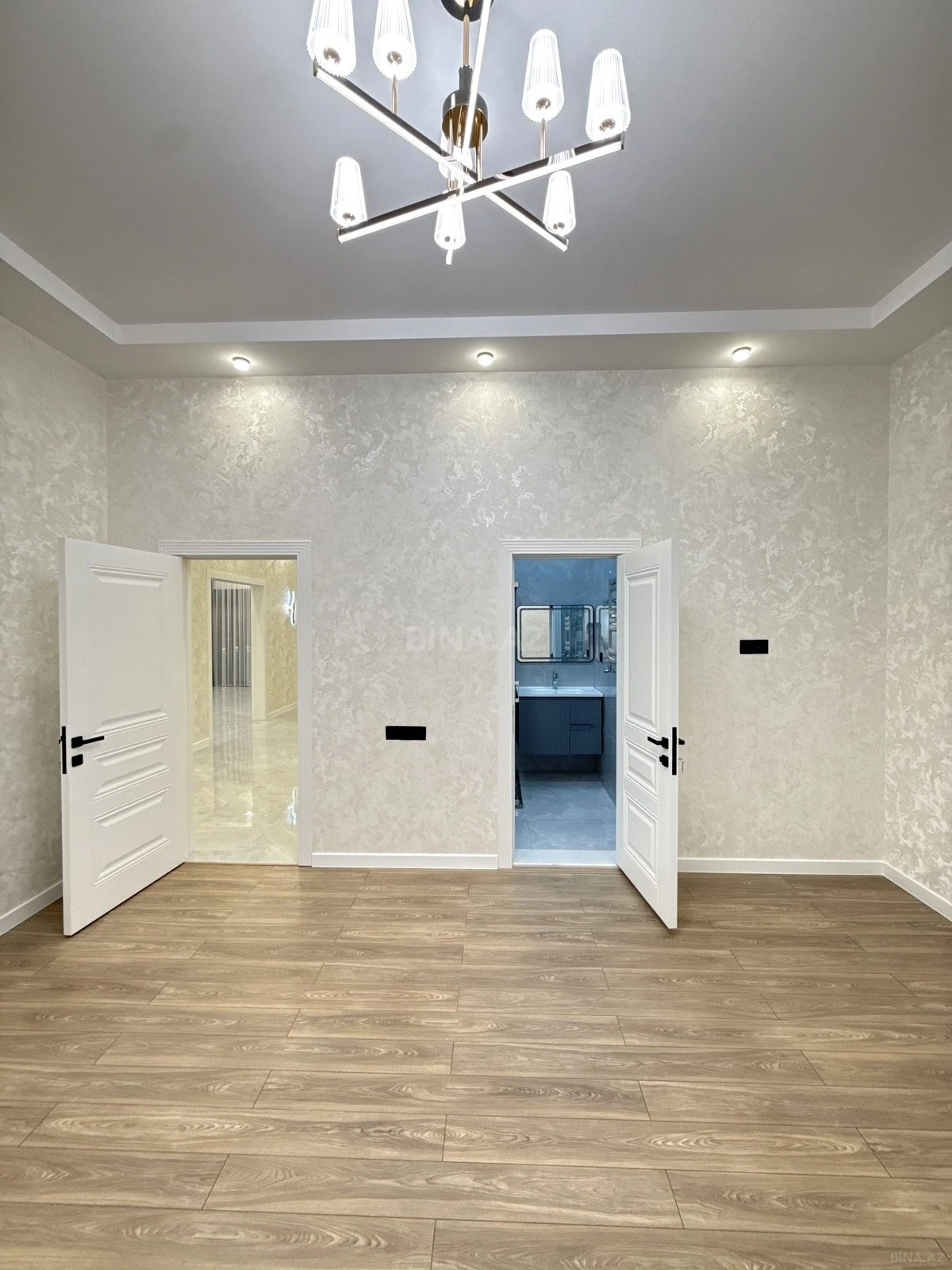 Satılır 4 otaqlı həyət evi 160 m²