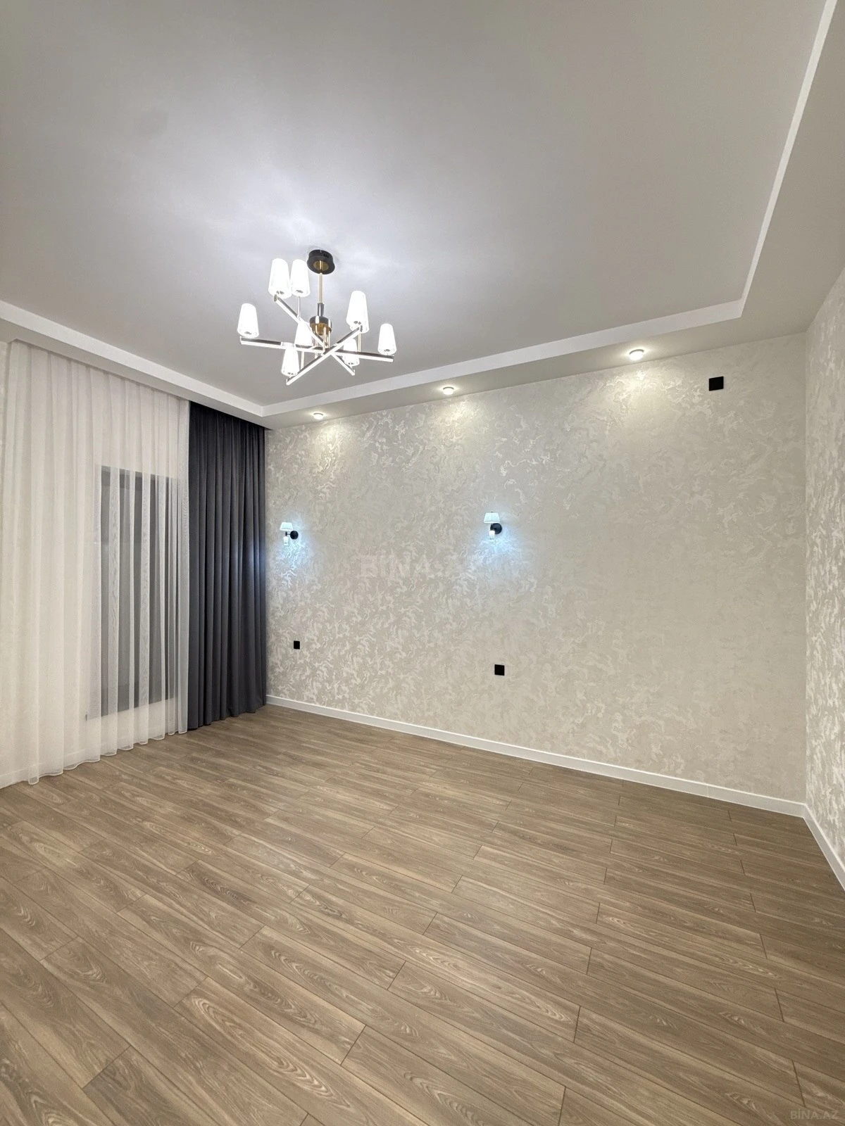Satılır 4 otaqlı həyət evi 160 m²