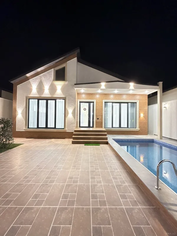 Satılır 4 otaqlı həyət evi 160 m²