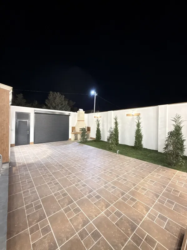 Satılır 4 otaqlı həyət evi 160 m²