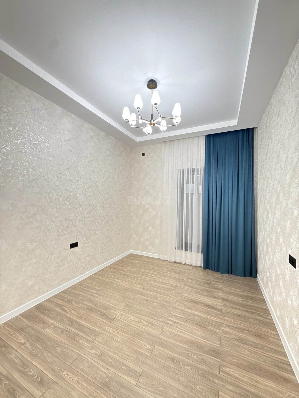 Satılır 4 otaqlı həyət evi 160 m²