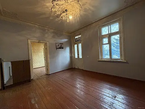 Satılır 3 otaqlı mənzil 60 m²