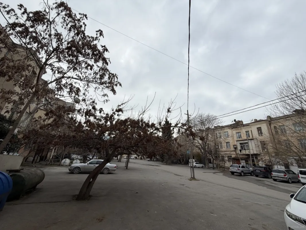 Satılır 3 otaqlı mənzil 60 m²