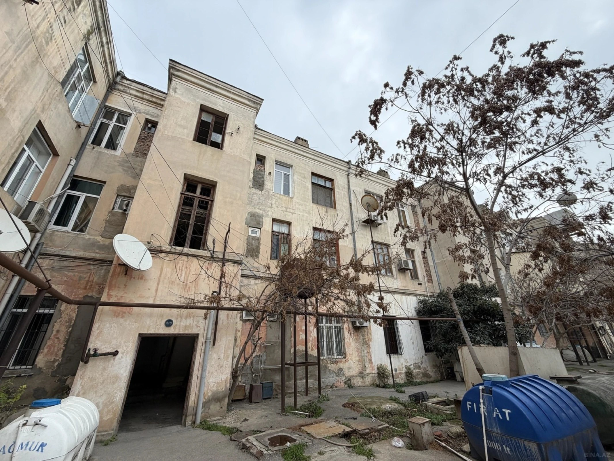 Satılır 3 otaqlı mənzil 60 m²