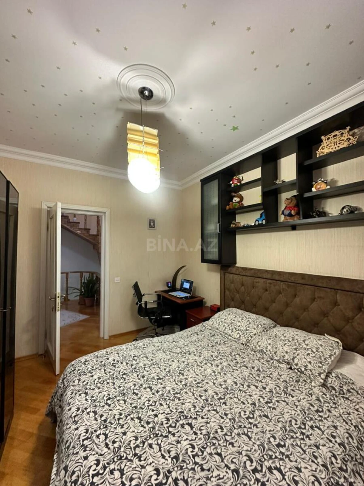 Satılır 4 otaqlı həyət evi 360 m²