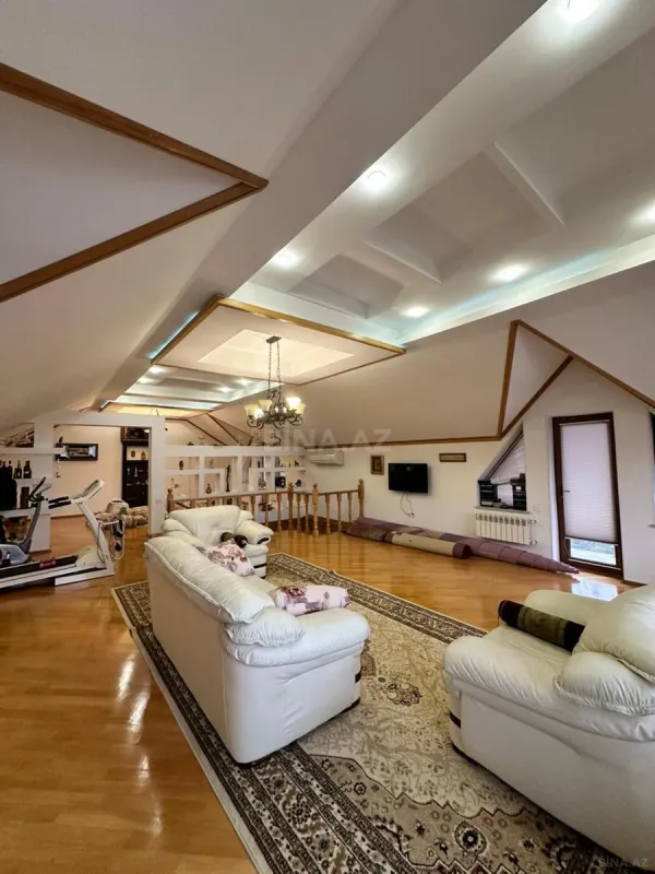 Satılır 4 otaqlı həyət evi 360 m²