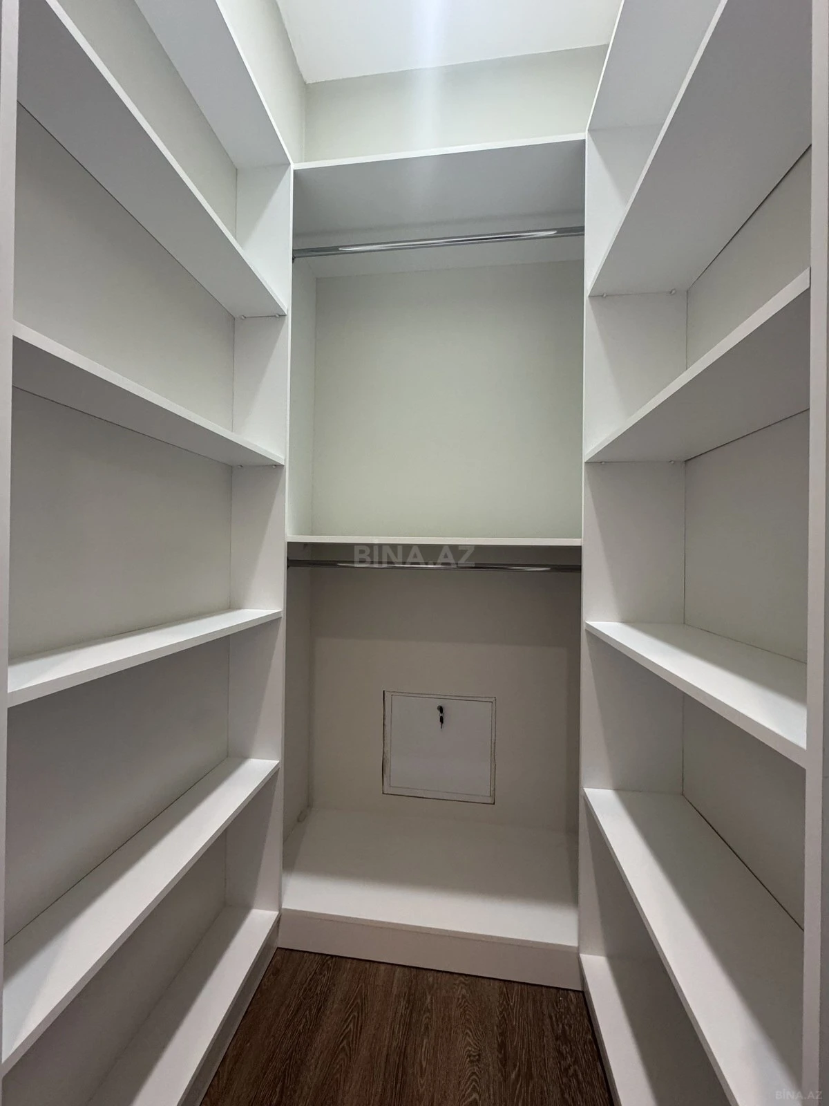 Satılır 3 otaqlı həyət evi 140 m²