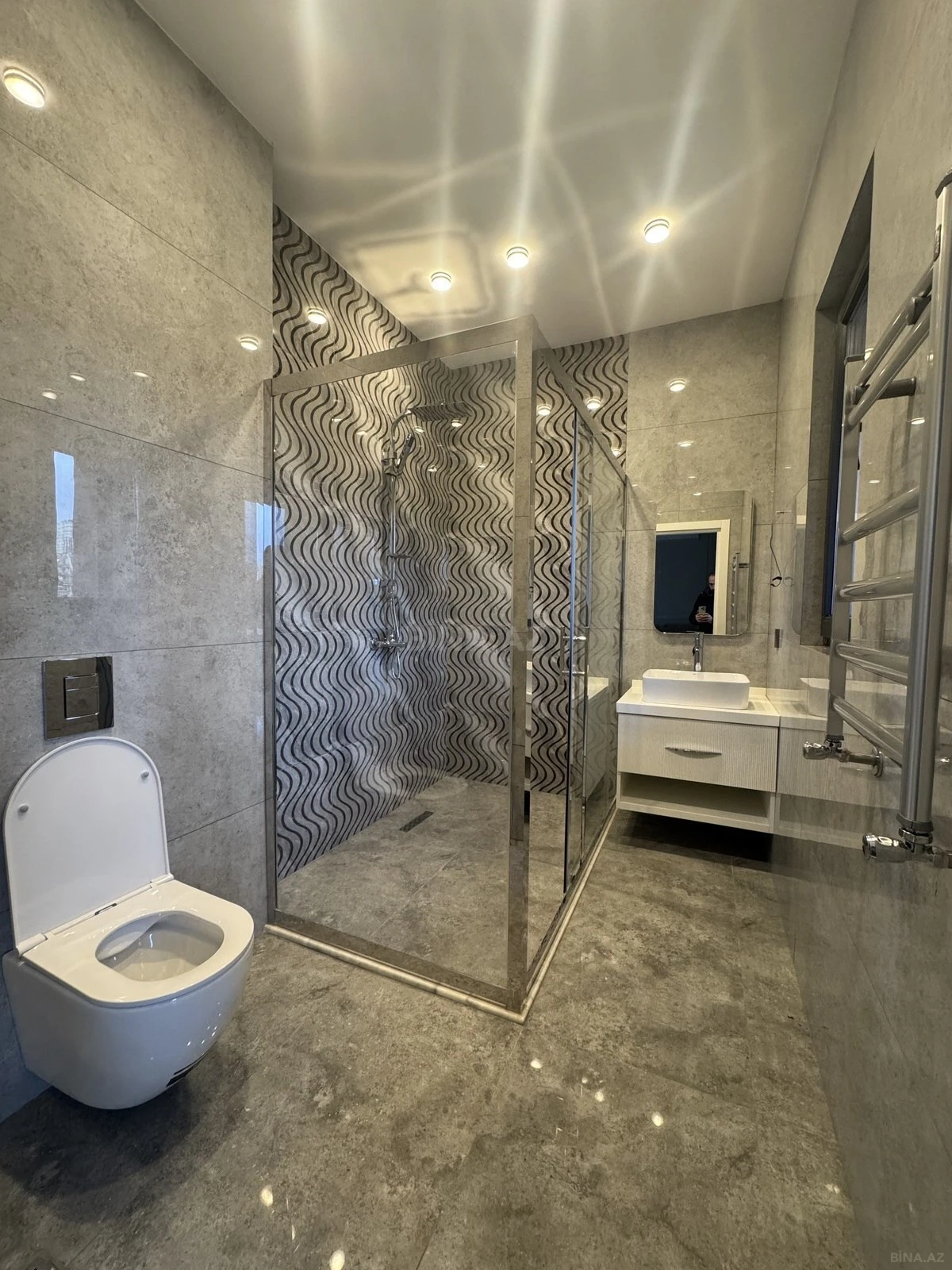 Satılır 3 otaqlı həyət evi 140 m²