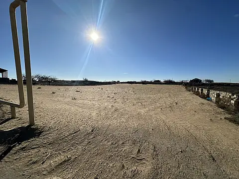 Satılır torpaq sahəsi 8 m²