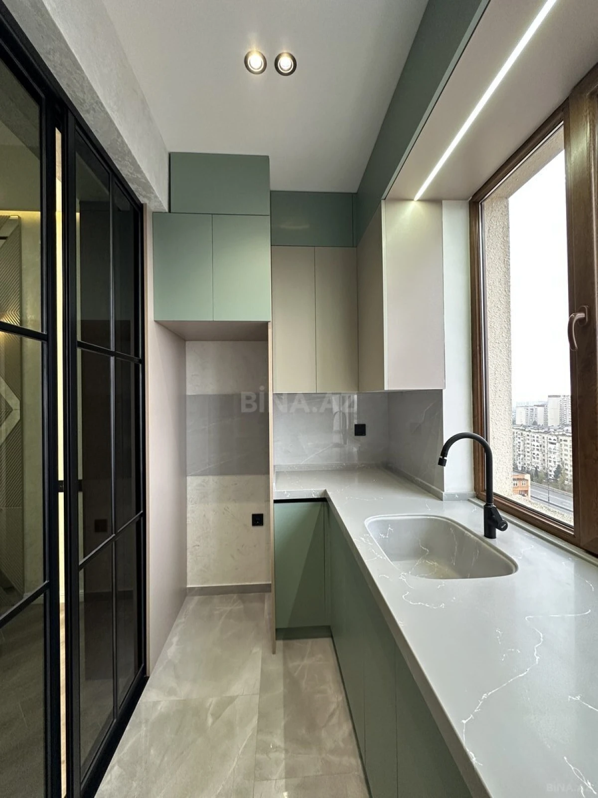 Satılır 2 otaqlı mənzil 66 m²