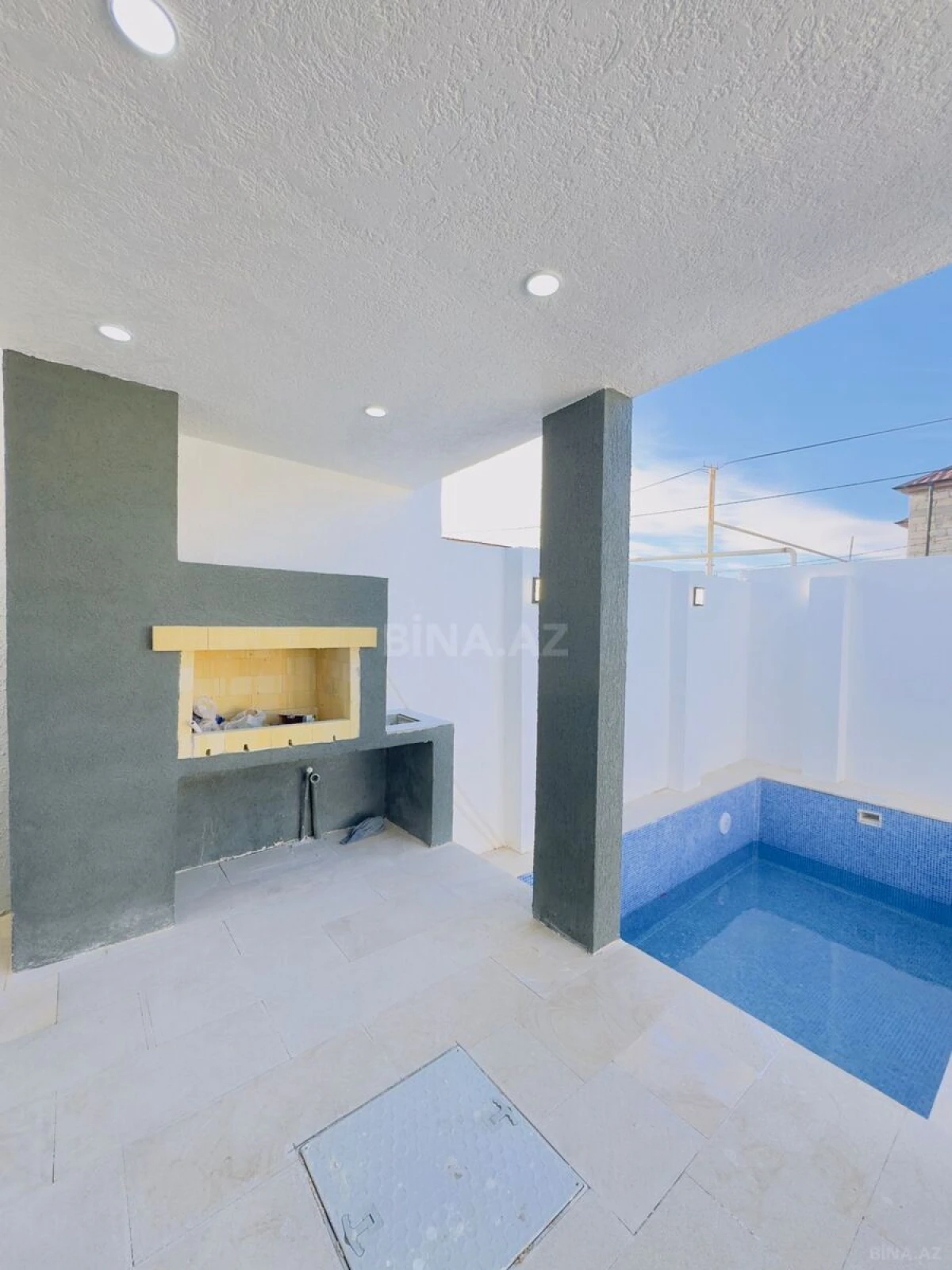 Satılır 4 otaqlı həyət evi 130 m²