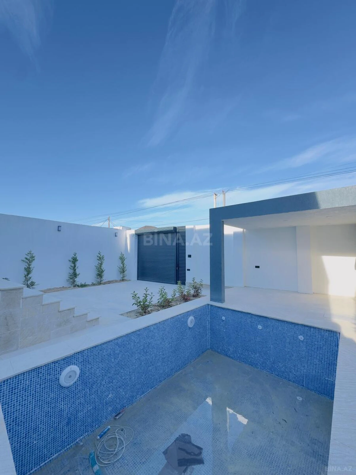 Satılır 4 otaqlı həyət evi 130 m²