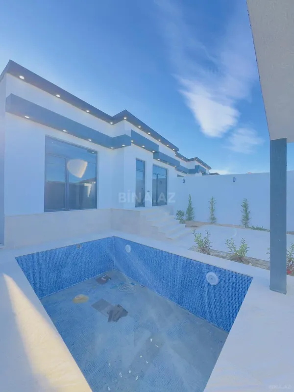 Satılır 4 otaqlı həyət evi 130 m²