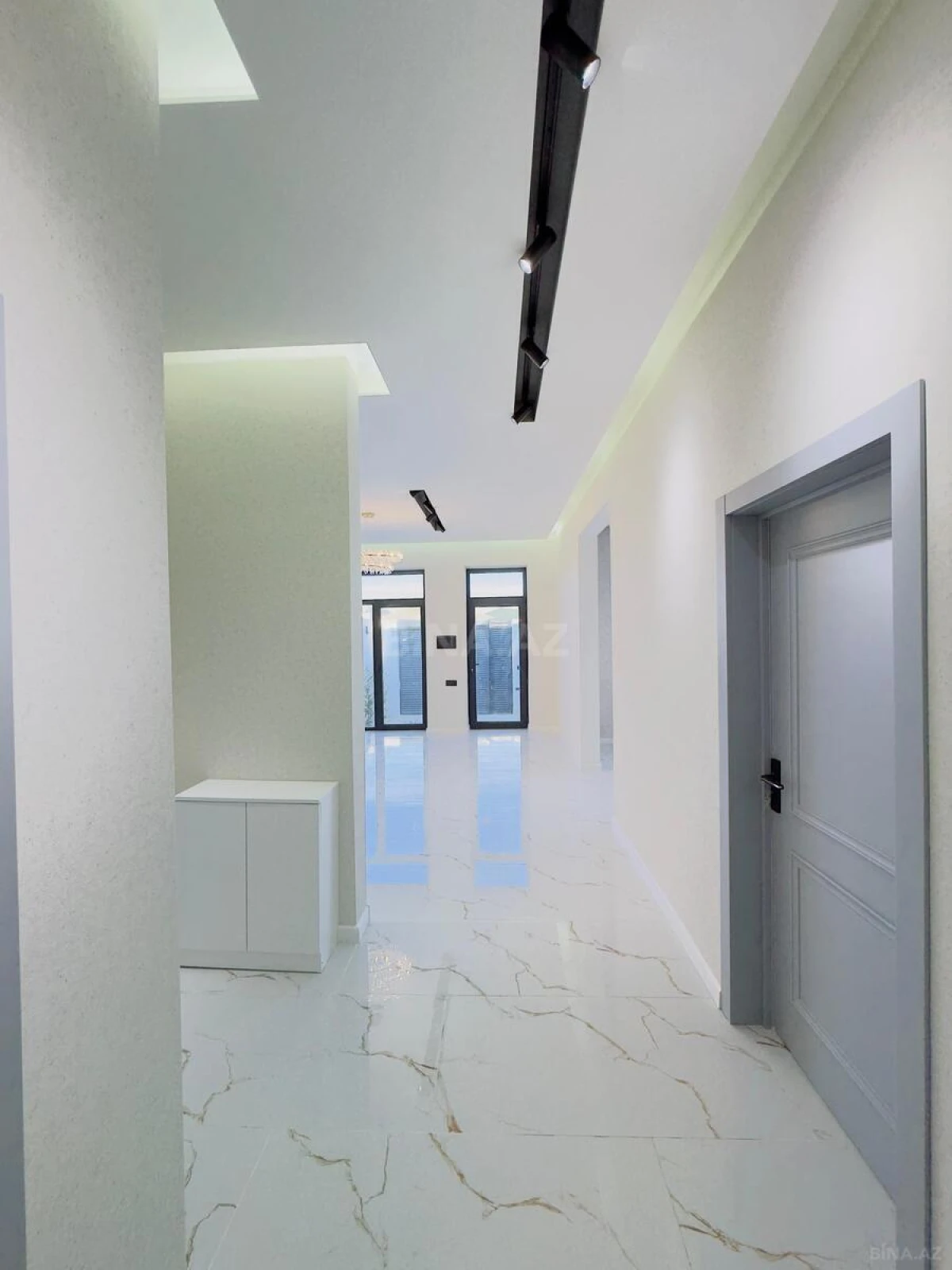 Satılır 4 otaqlı həyət evi 130 m²