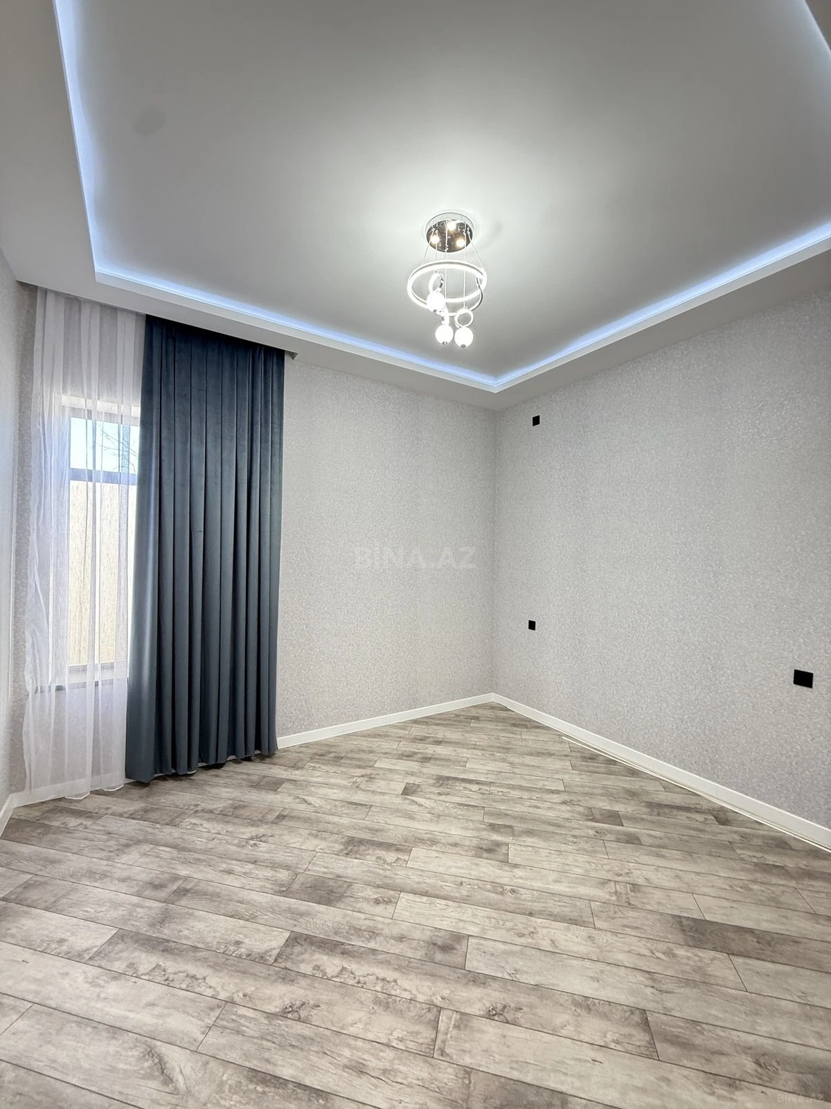 Satılır 4 otaqlı həyət evi 120 m²
