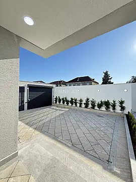 Satılır 4 otaqlı həyət evi 120 m²