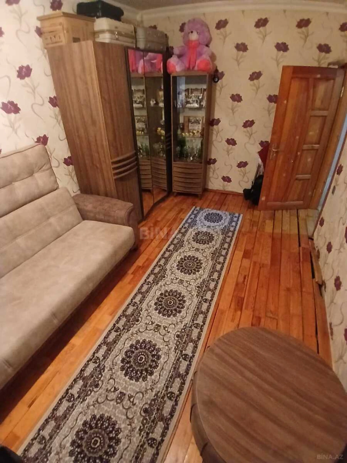 Satılır 2 otaqlı mənzil 70 m²
