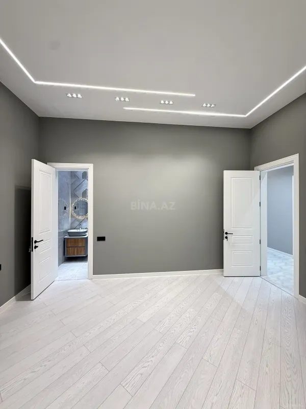 Satılır 4 otaqlı həyət evi 155 m²
