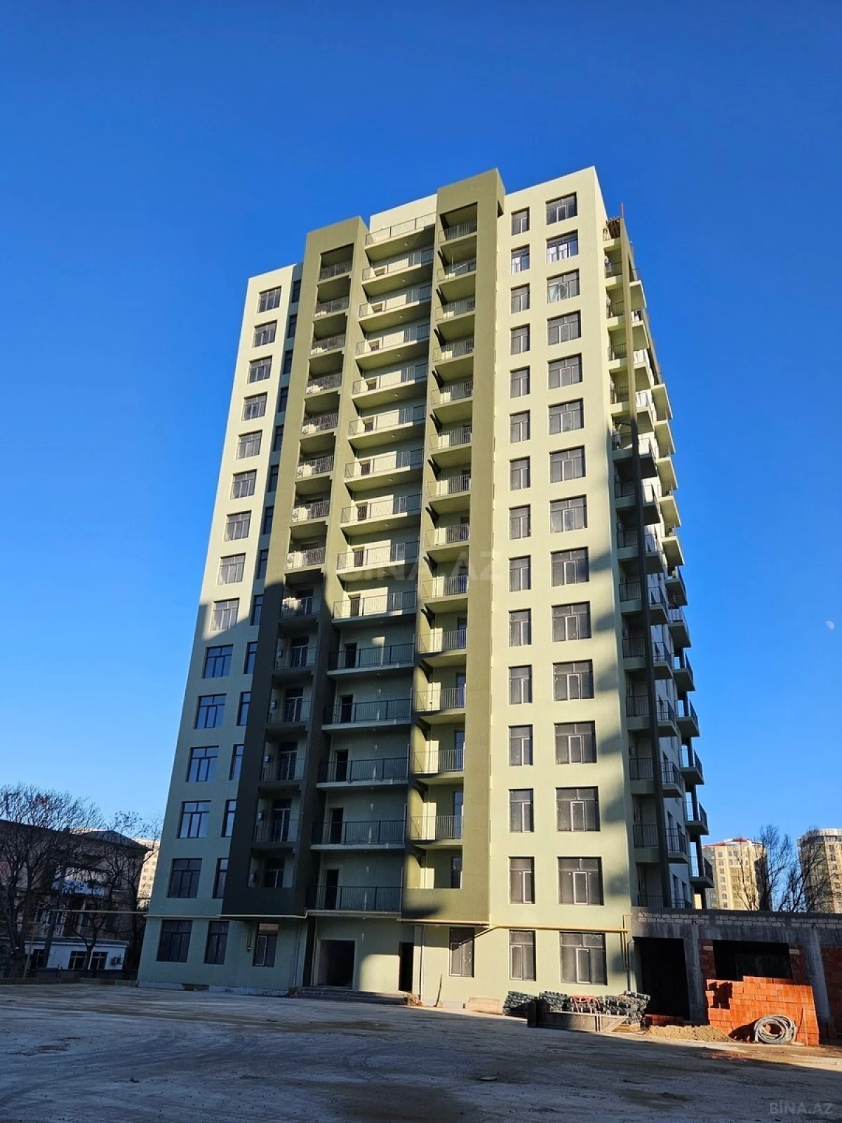 Satılır 2 otaqlı mənzil 69 m²