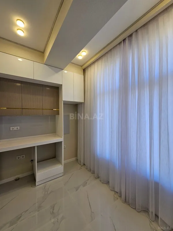 Satılır 2 otaqlı mənzil 69 m²