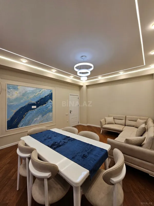 Satılır 2 otaqlı mənzil 69 m²