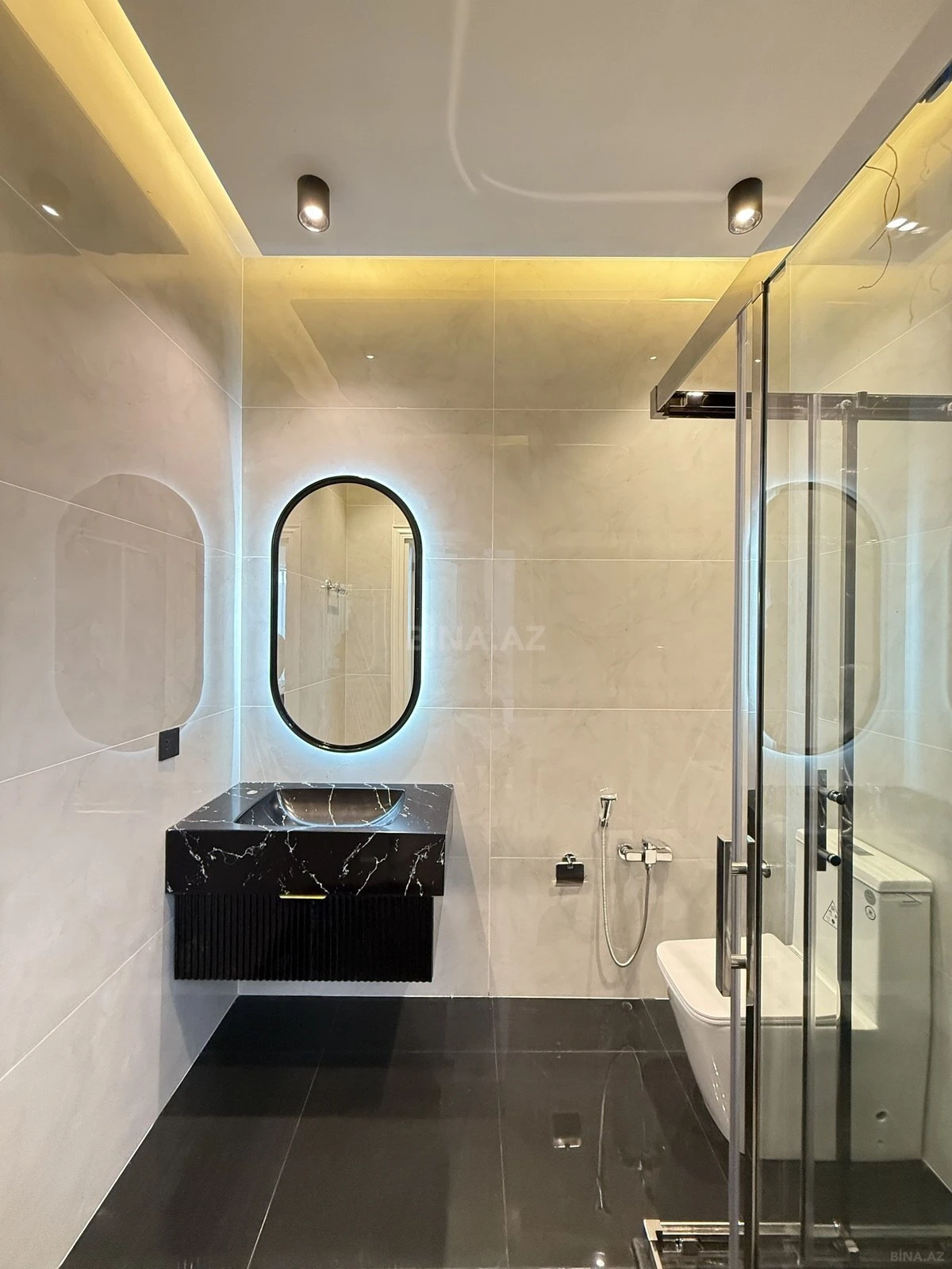 Satılır 4 otaqlı həyət evi 120 m²