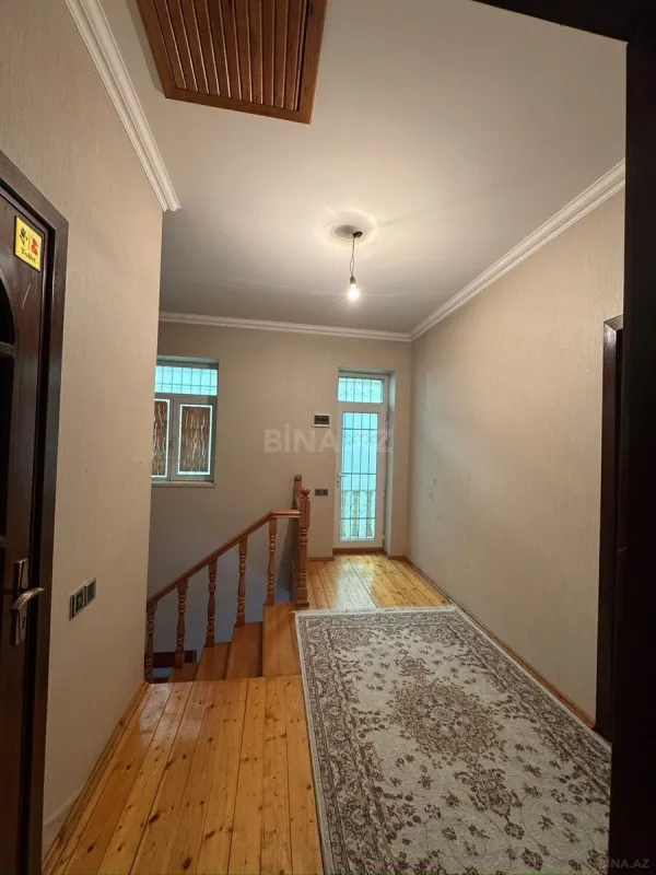 Satılır 4 otaqlı həyət evi 140 m²