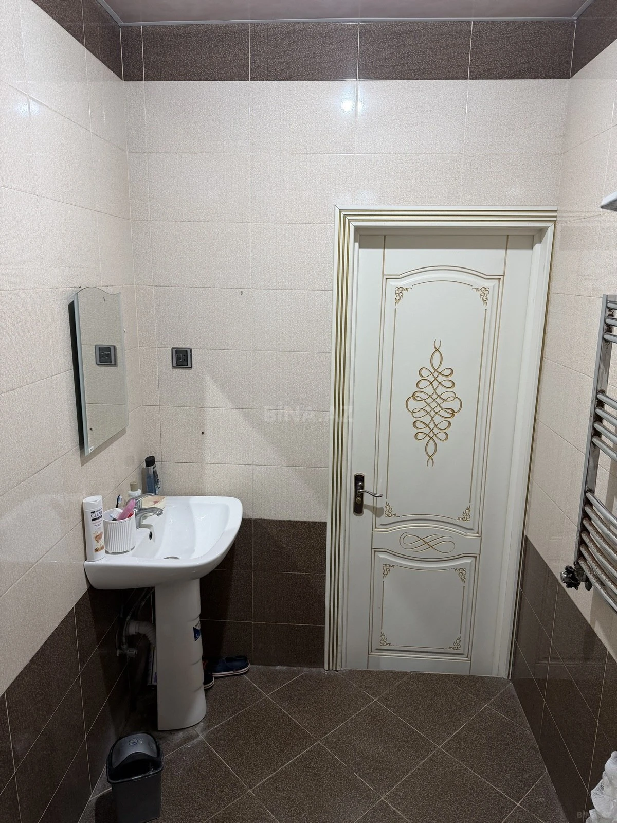 Satılır 4 otaqlı həyət evi 140 m²