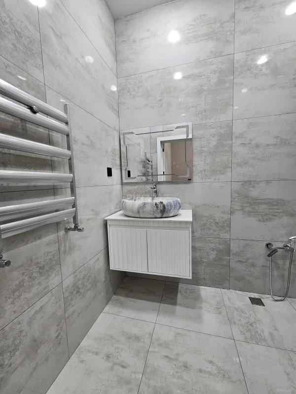 Satılır 3 otaqlı həyət evi 140 m²