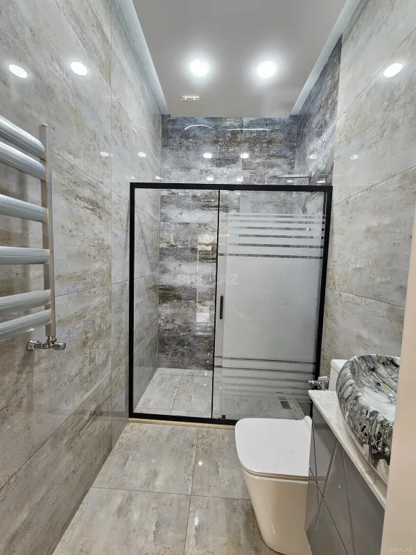 Satılır 3 otaqlı həyət evi 140 m²