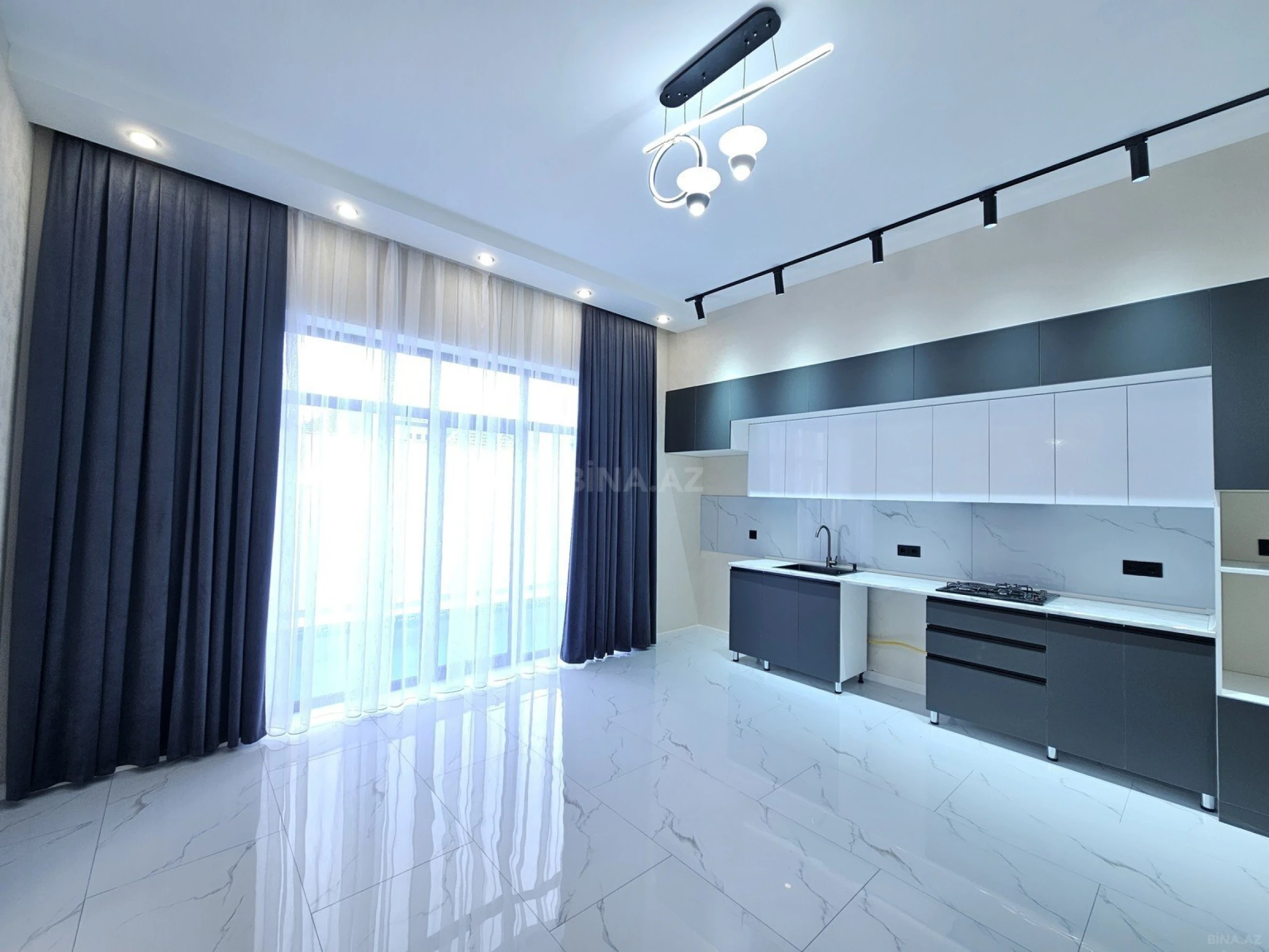 Satılır 3 otaqlı həyət evi 140 m²