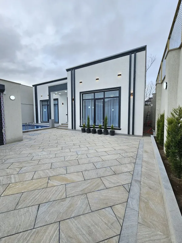 Satılır 3 otaqlı həyət evi 140 m²