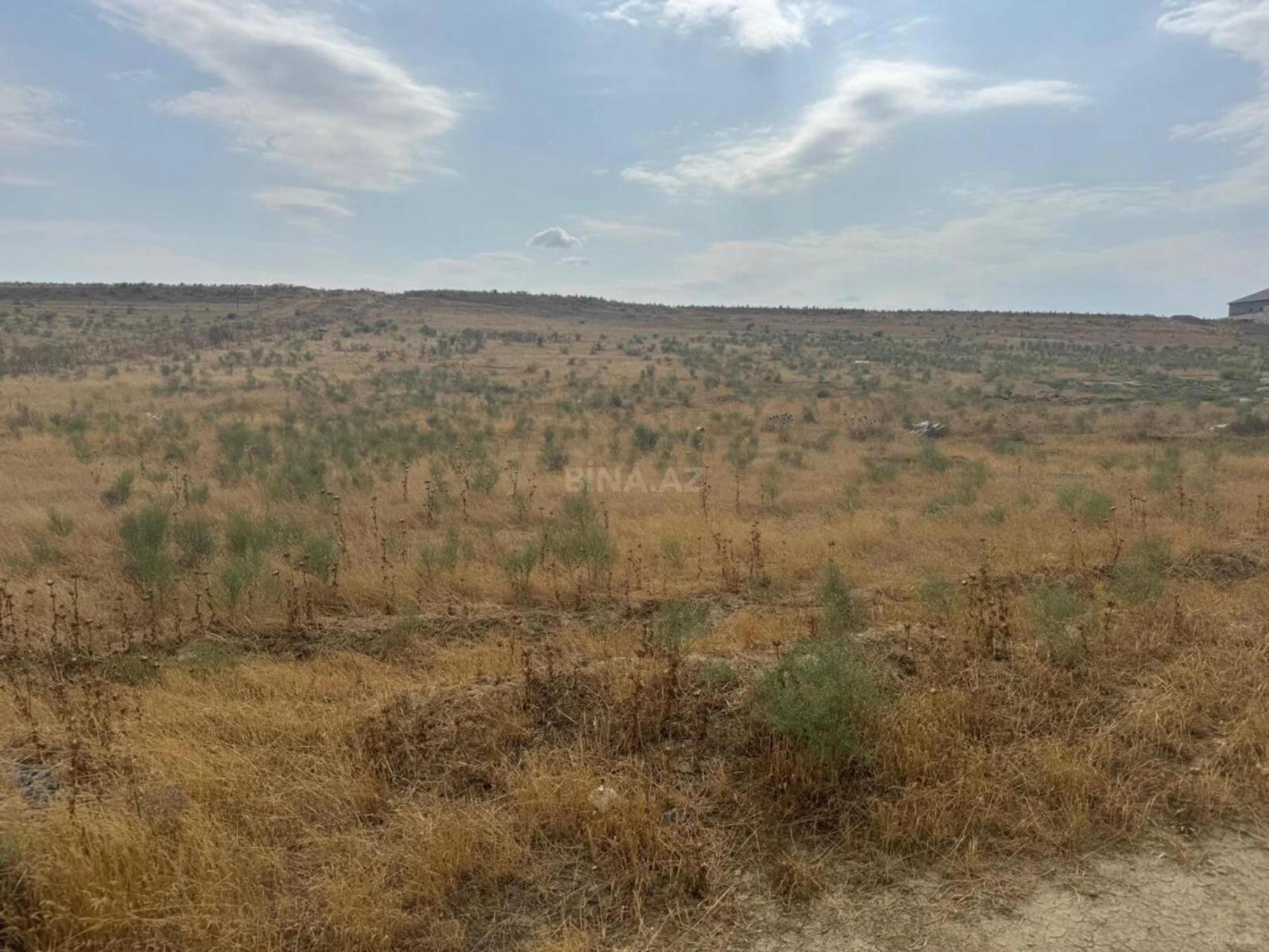 Satılır torpaq sahəsi 98 m²